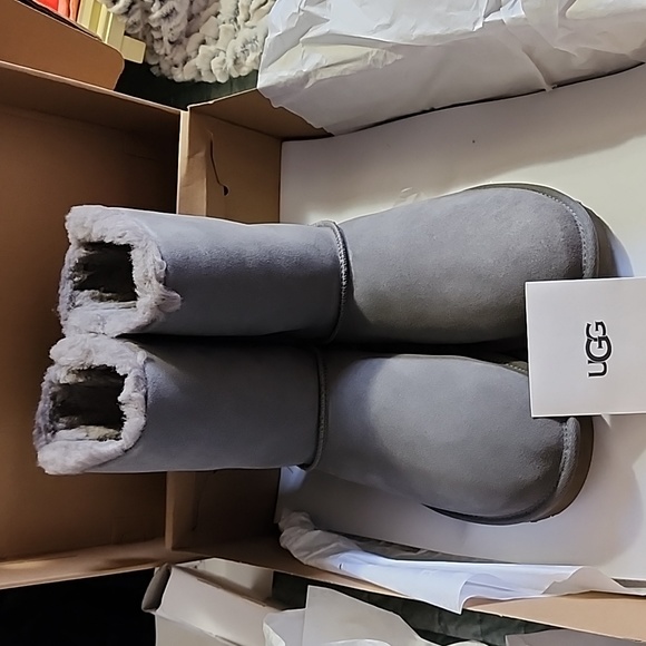 Ugg Bailey Bow Velvet Ribbon GREY Size 9 NWT - Picture 9 of 9